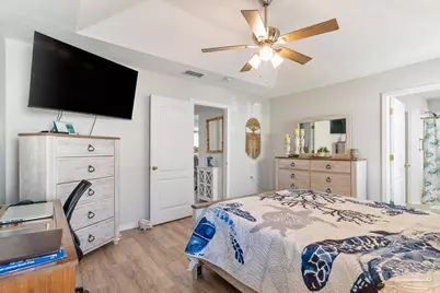 2078 Shadow Lake Dr, Gulf Breeze, FL 32563 - Photo 25