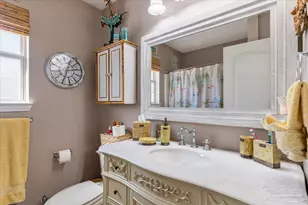 2078 Shadow Lake Dr, Gulf Breeze, FL 32563 - Photo 21