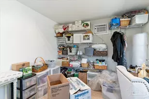 2078 Shadow Lake Dr, Gulf Breeze, FL 32563 - Photo 37