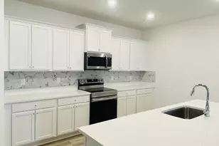 874 Windhill Dr, Cantonment, FL 32533 - Photo 5