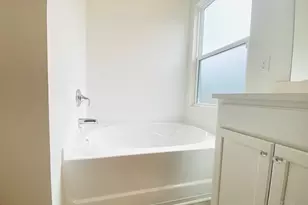 874 Windhill Dr, Cantonment, FL 32533 - Photo 15