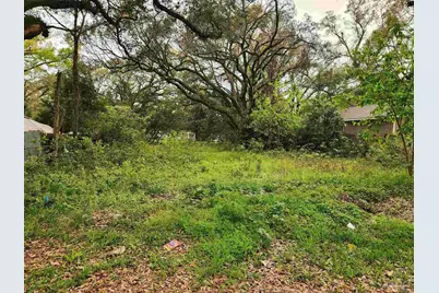 3807 W Mallory St, Pensacola, FL 32505 - Photo 1