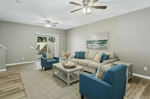 6922 Sea Turtle Cir, Navarre, FL 32566 - Photo 5