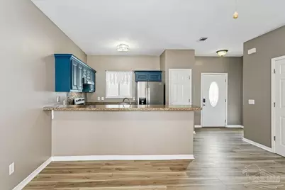 6922 Sea Turtle Cir, Navarre, FL 32566 - Photo 11