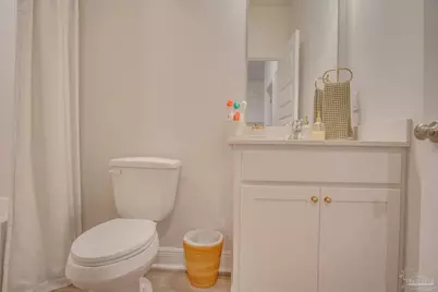 8130 Fir Tree Dr, Milton, FL 32583 - Photo 19