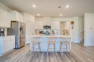 8130 Fir Tree Dr, Milton, FL 32583 - Photo 13