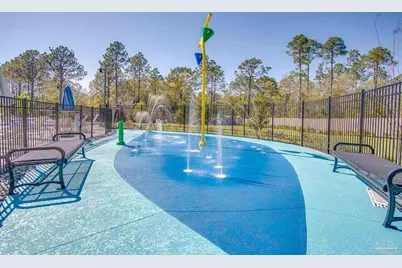 8130 Fir Tree Dr, Milton, FL 32583 - Photo 37