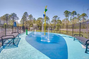 8130 Fir Tree Dr, Milton, FL 32583 - Photo 37