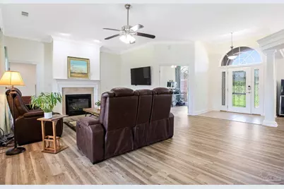 2822 Frederick St, Cantonment, FL 32533 - Photo 9