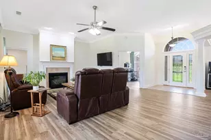 2822 Frederick St, Cantonment, FL 32533 - Photo 9