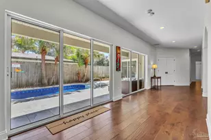 175 Camelia St, Gulf Breeze, FL 32561 - Photo 11