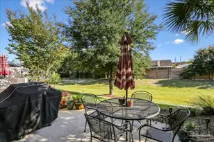 8881 Brown Pelican Cir, Navarre, FL 32566 - Photo 17