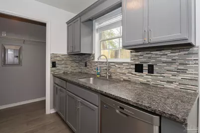 7060 Heather Oaks Dr, Pensacola, FL 32506 - Photo 9