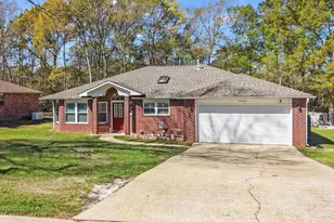 2032 Winners Cir, Cantonment, FL 32533 - Photo 33