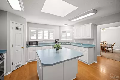 2032 Winners Cir, Cantonment, FL 32533 - Photo 9