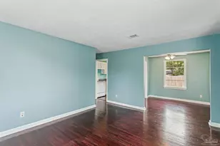 100 Milton Rd, Pensacola, FL 32507 - Photo 13