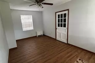 100 Milton Rd, Pensacola, FL 32507 - Photo 5