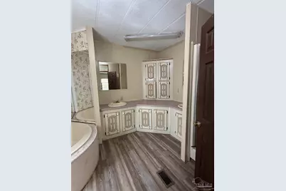 649 Hwy 95-A, Cantonment, FL 32533 - Photo 19