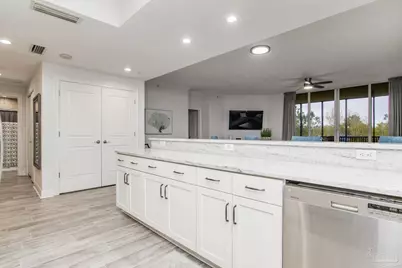 612 Lost Key Dr #205B, Pensacola, FL 32507 - Photo 7