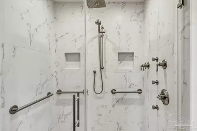 2528 Houston Cir, Gulf Breeze, FL 32563 - Photo 19