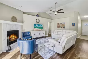 2528 Houston Cir, Gulf Breeze, FL 32563 - Photo 7