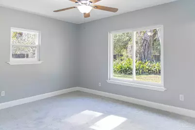 30 Hancock Ln, Pensacola, FL 32503 - Photo 13