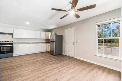 8414 Ryan Ave, Pensacola, FL 32534 - Photo 13