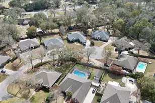 2443 Bowling Green Way, Cantonment, FL 32533 - Photo 69