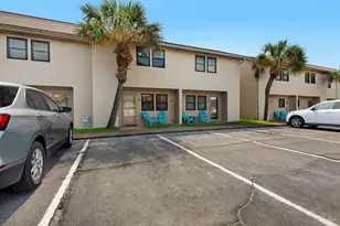 8443 Gulf Blvd, Navarre, FL 32566 - Photo 17