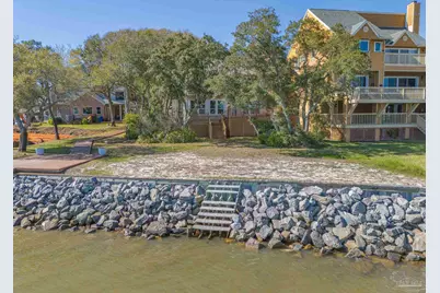 255 Bayshore Dr, Pensacola, FL 32507 - Photo 59