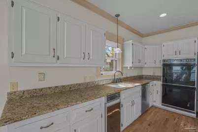 255 Bayshore Dr, Pensacola, FL 32507 - Photo 29