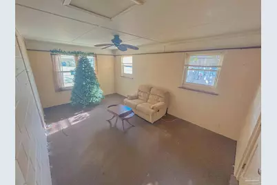 6511 E Shore Dr, Pensacola, FL 32505 - Photo 13