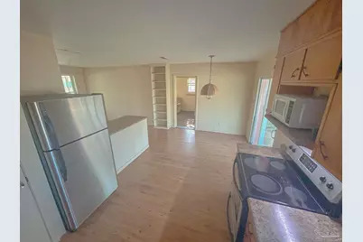 6511 E Shore Dr, Pensacola, FL 32505 - Photo 7