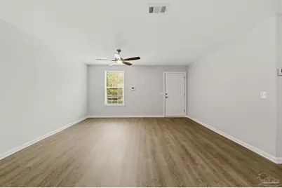 7025 Melanie Dr, Pensacola, FL 32505 - Photo 7