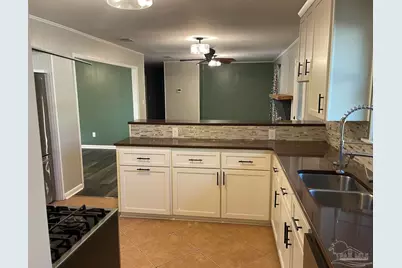 1904 N 61st Ave, Pensacola, FL 32506 - Photo 11