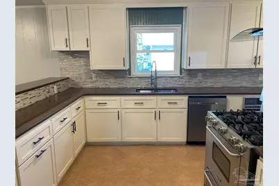 1904 N 61st Ave, Pensacola, FL 32506 - Photo 9