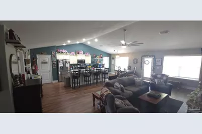 5653 Burr St, Milton, FL 32570 - Photo 9