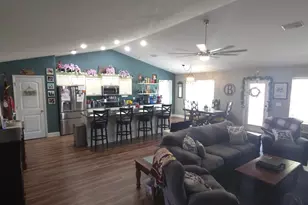 5653 Burr St, Milton, FL 32570 - Photo 9