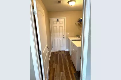 5653 Burr St, Milton, FL 32570 - Photo 15