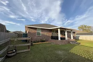 5653 Burr St, Milton, FL 32570 - Photo 5