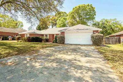 3243 Moss Pt Ln, Cantonment, FL 32533 - Photo 1