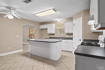 3243 Moss Pt Ln, Cantonment, FL 32533 - Photo 9