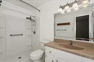 2817 Oakridge Dr, Gulf Breeze, FL 32563 - Photo 19