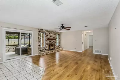 2817 Oak Ridge Dr, Gulf Breeze, FL 32563 - Photo 13