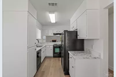 1500 E Johnson Ave #203, Pensacola, FL 32514 - Photo 11