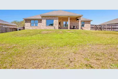 1626 Hollow Point Dr, Cantonment, FL 32533 - Photo 29