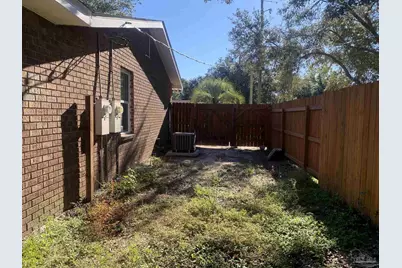 2864 Villa Woods Cir, Gulf Breeze, FL 32563 - Photo 15