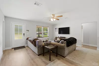 6926 Trailride N, Milton, FL 32570 - Photo 5