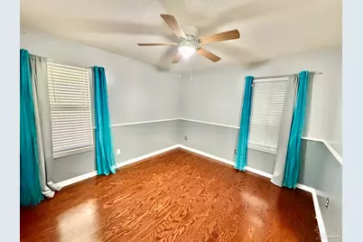 1556 Oak Shore Dr, Gulf Breeze, FL 32563 - Photo 33