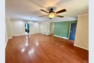 1556 Oak Shore Dr, Gulf Breeze, FL 32563 - Photo 9